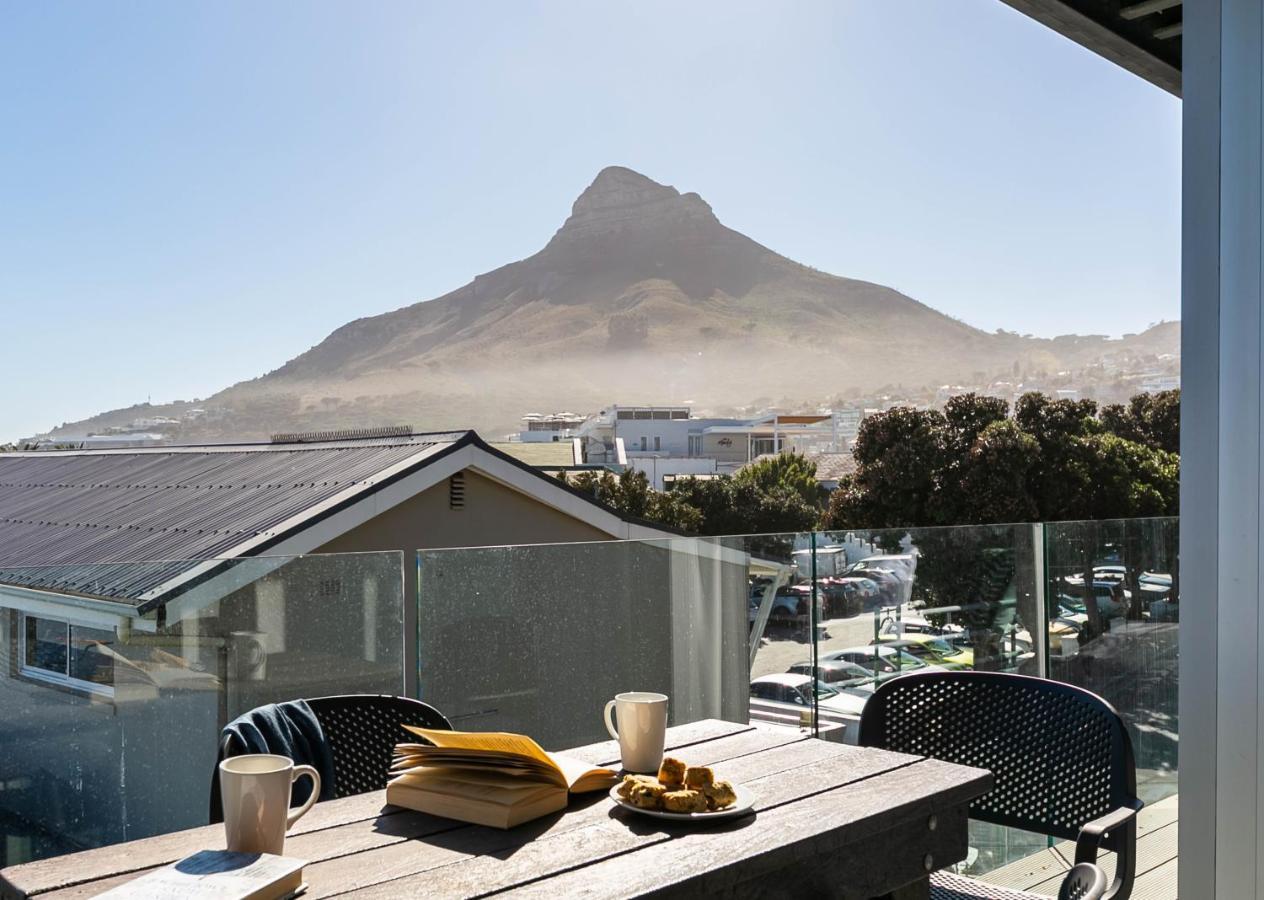 Beach Views -Camps Bay Village ケープタウン エクステリア 写真